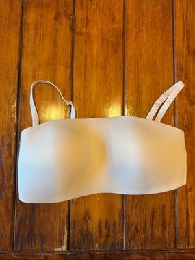Victoria's Secret Strapless Bandeau Bra - Cream